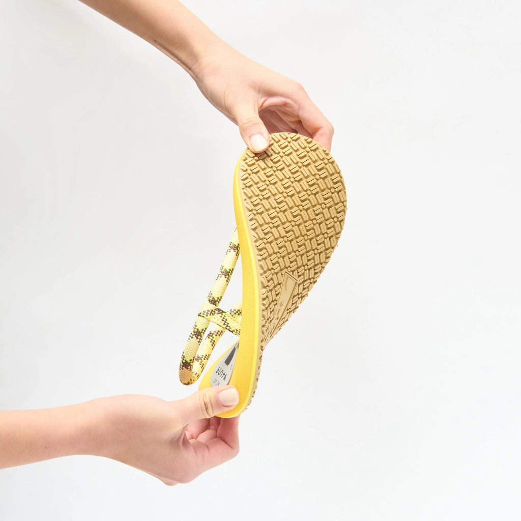 waraji sandal bitter